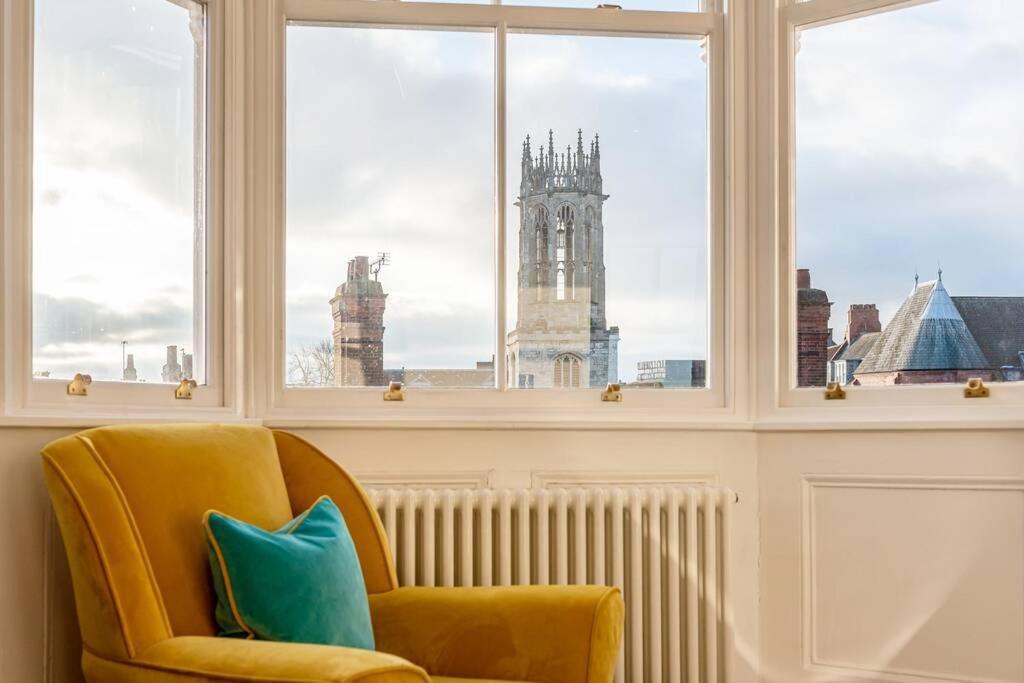 Luxury Apartment Rowntree House Across From The Shambles York Dış mekan fotoğraf